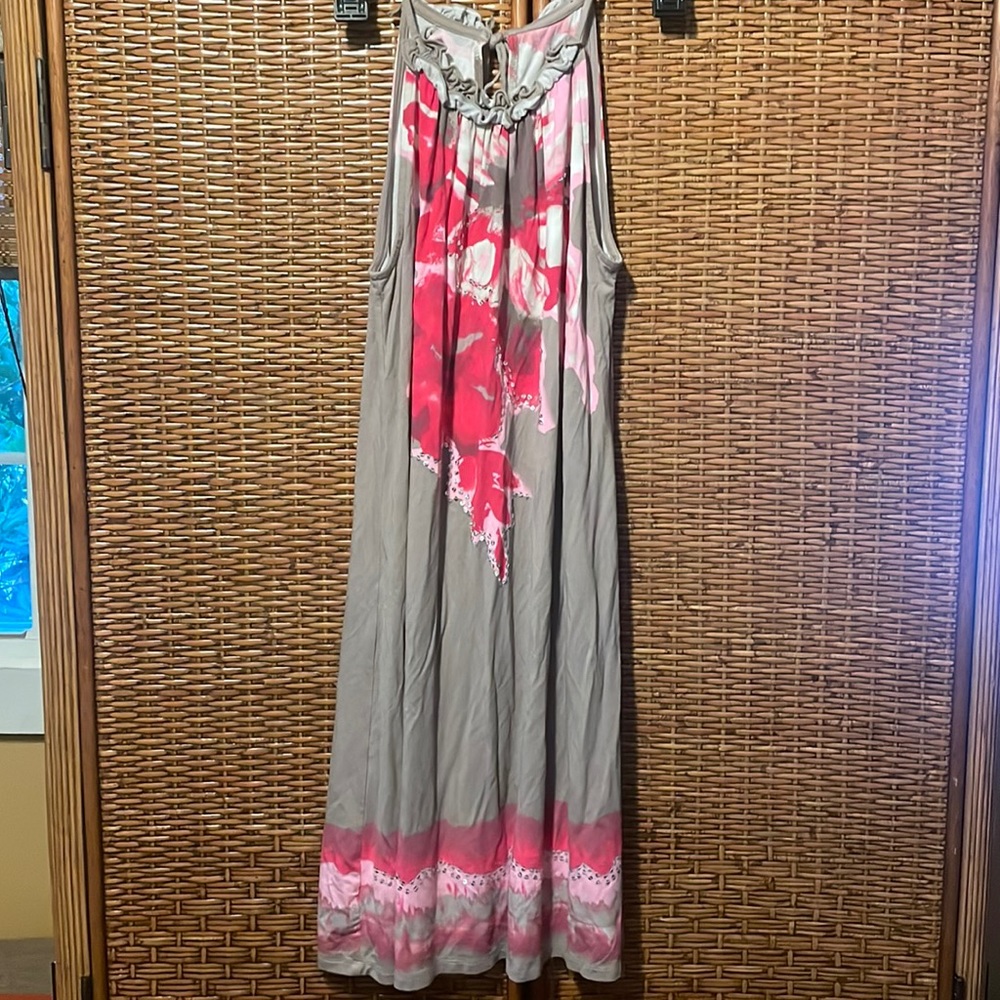 International Concepts halter dress like new but missing all tags! It is size M